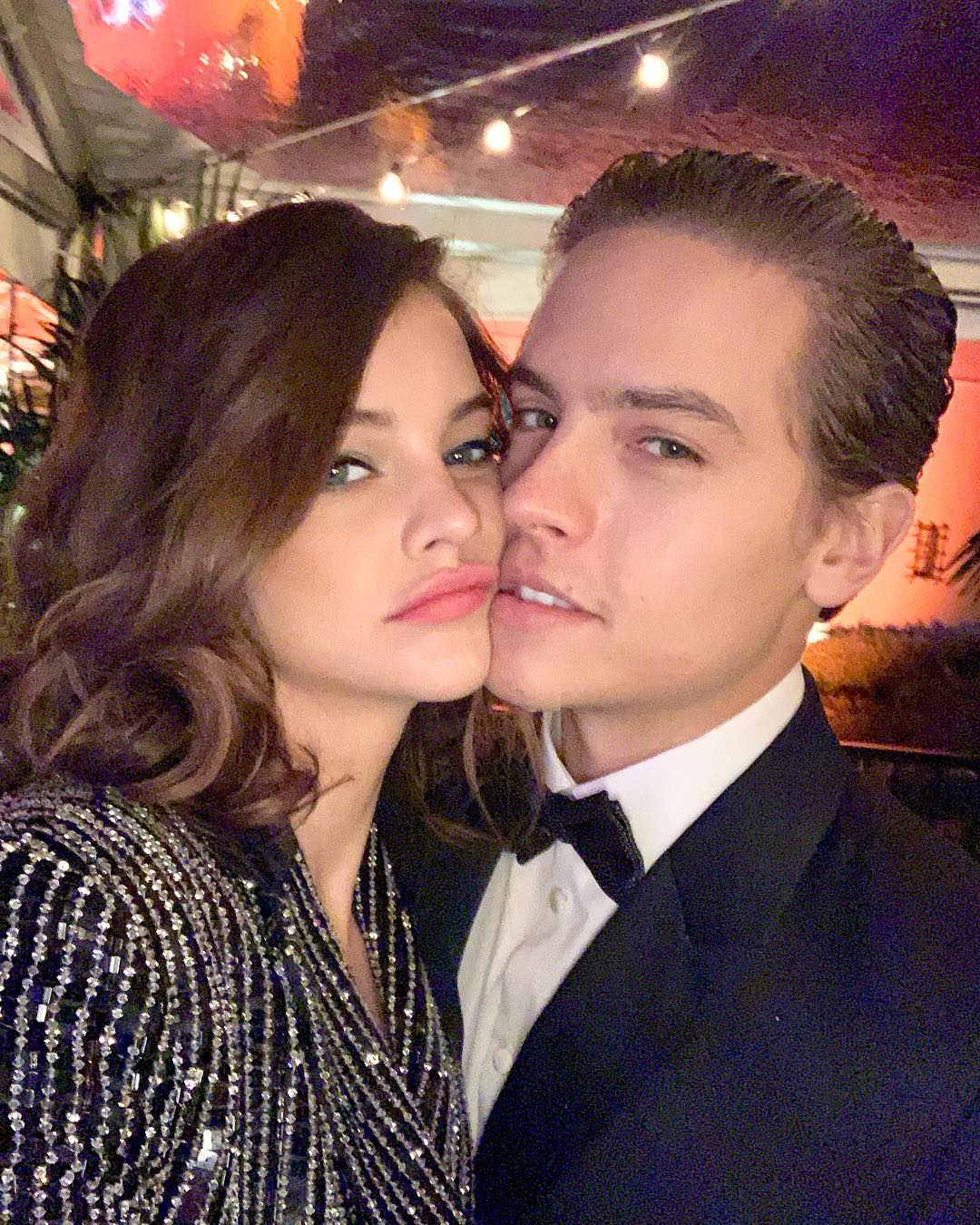 "Ангел" Victoria's Secret Барбара Палвин блеснула формами в "горячей" фотосессии