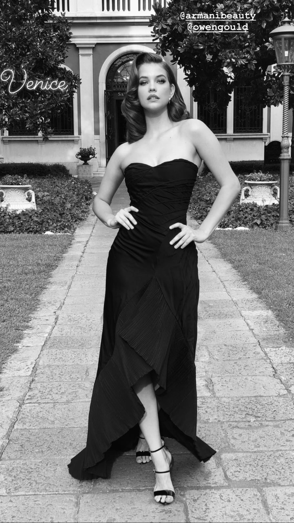 Барбара Палвін, Кендіс Свейнпол, Ізабелі Фонтана та інші: кращі образи з відкриття Венеціанського фестивалю