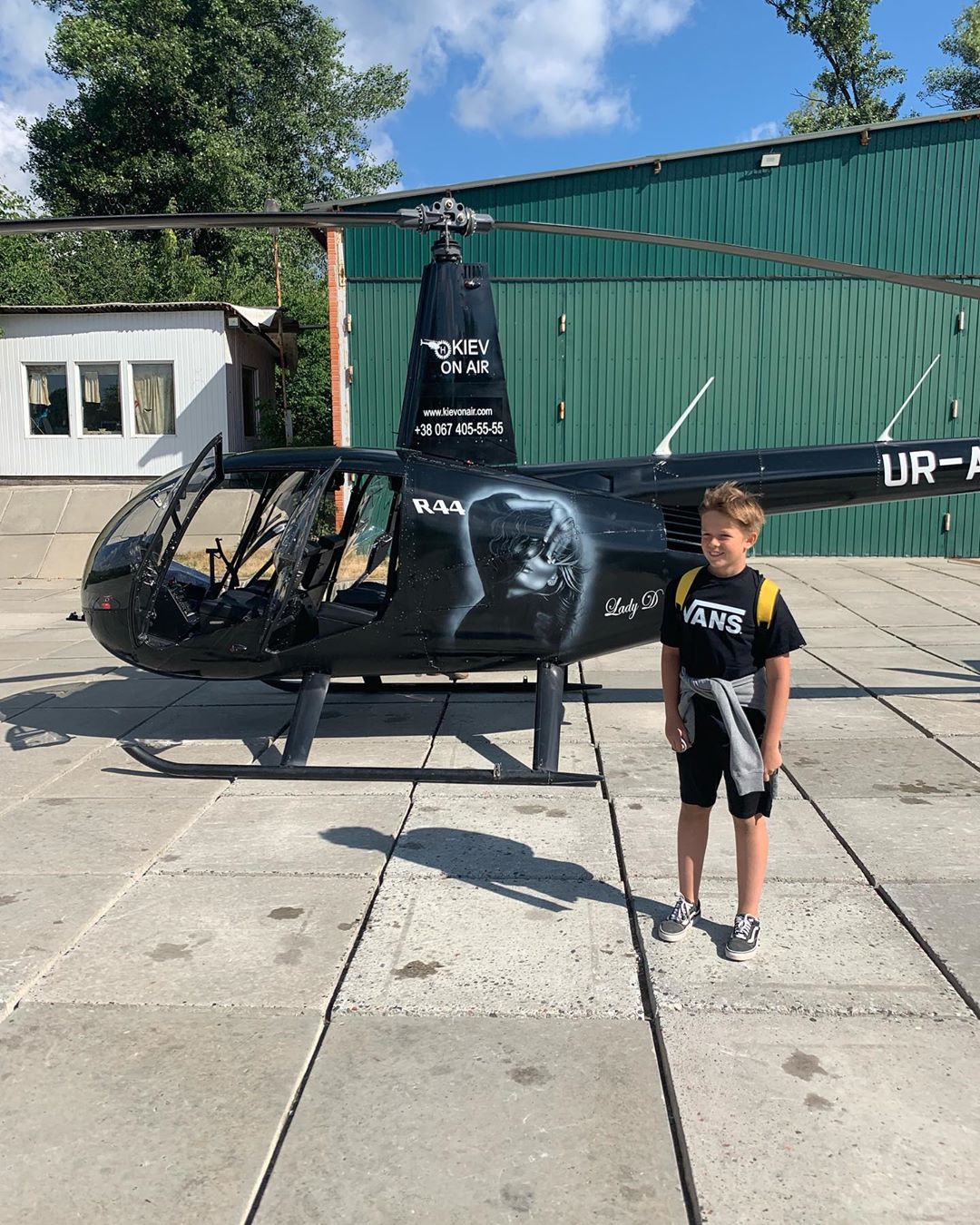 "Мені б такі канікули": Потап приголомшив подорожжю з сином