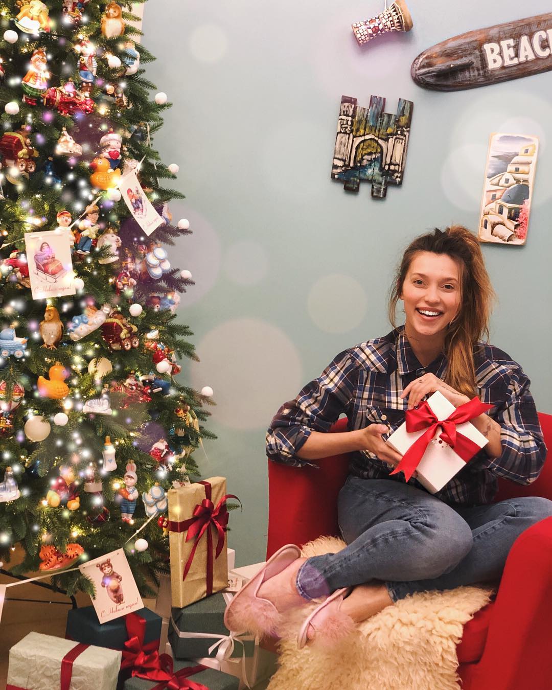 "Выглядишь на миллион": Тодоренко показала фигуру после родов