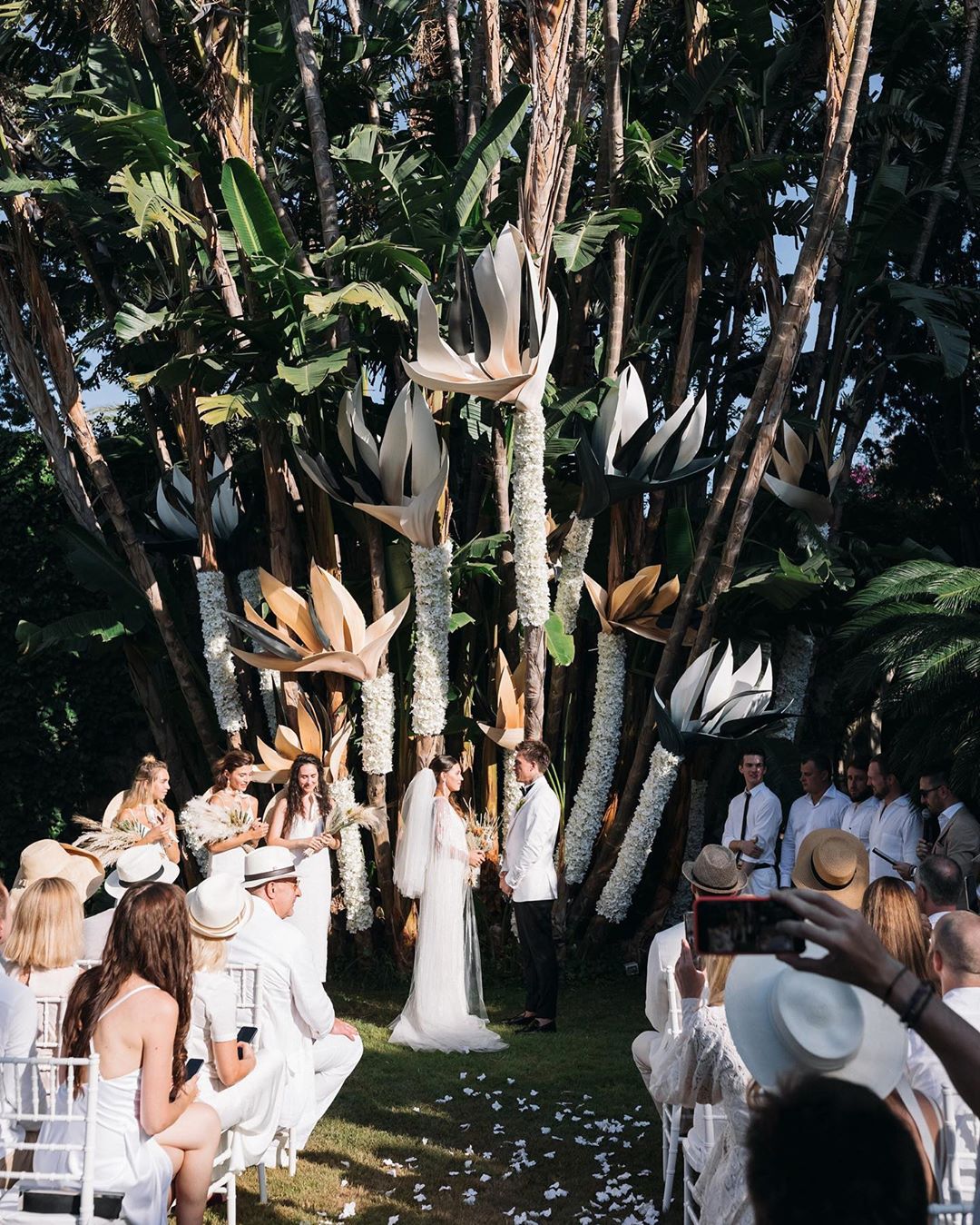 "Не так просто": Тодоренко розповіла, як підготовка до весілля поставила її в глухий кут