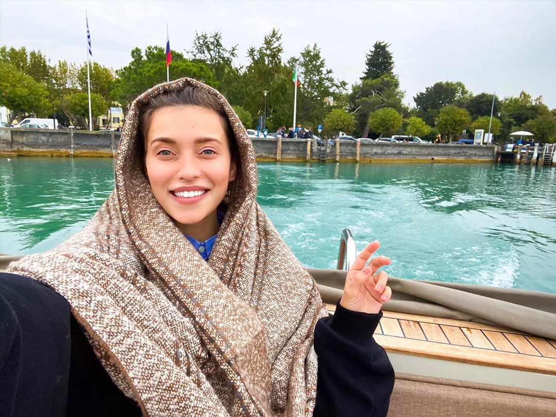 "Як зупинитися?" Регіна Тодоренко показала, чим займається в Італії