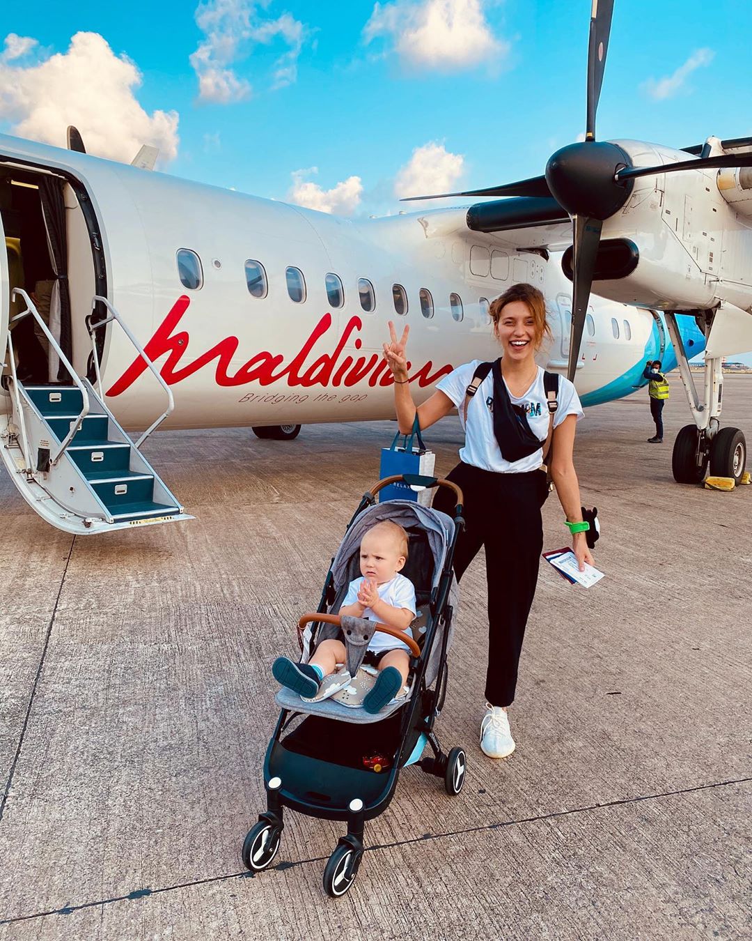 Справжні мандрівники: Регіна Тодоренко з маленьким сином 24 години добиралися на Мальдіви