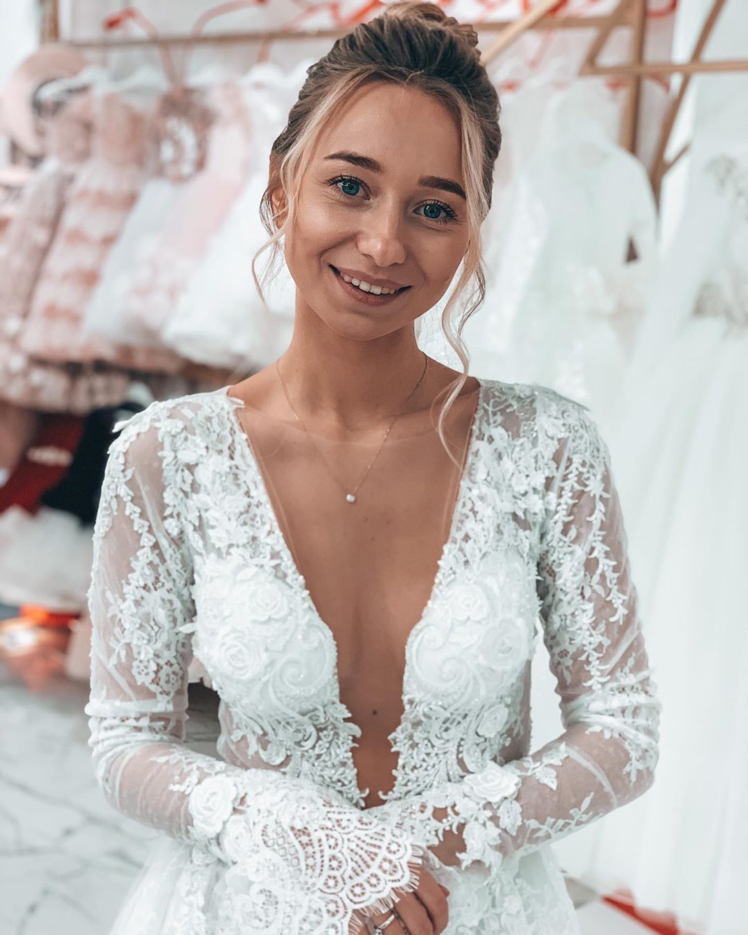 Тяжело далась: невеста Виктора Павлика обескуражила внезапным заявлением о свадьбе