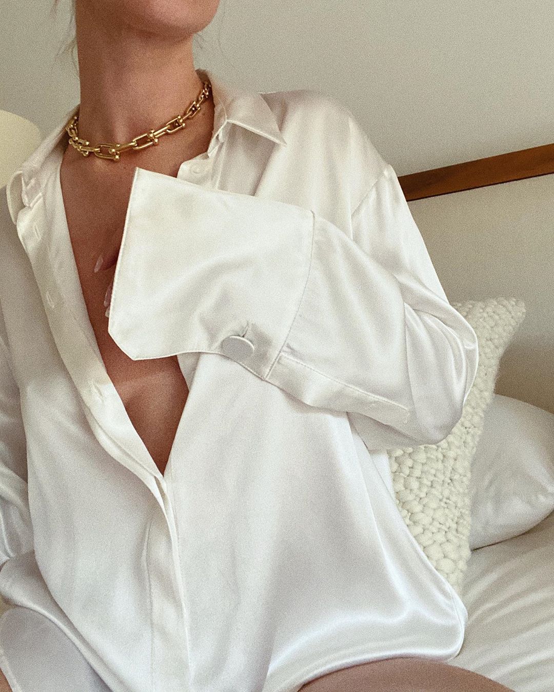 На кухні і без макіяжу: Роузі Хантінгтон-Уайтлі чесно зізналася, як проводить карантин з Джейсоном Стетхэмом і сином