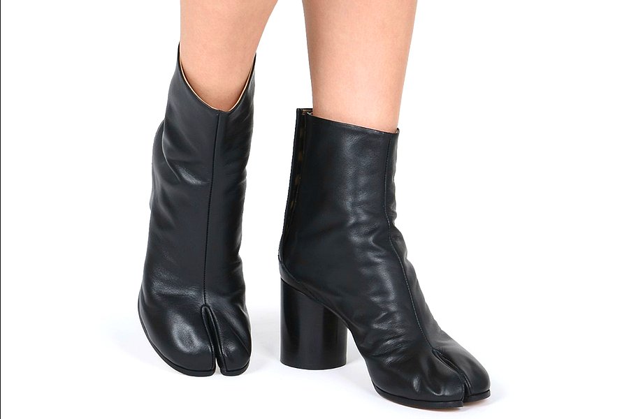 Трусики-джинсы и ресницы в носу: топ-10 странных и нелепых модных трендов 2019 года