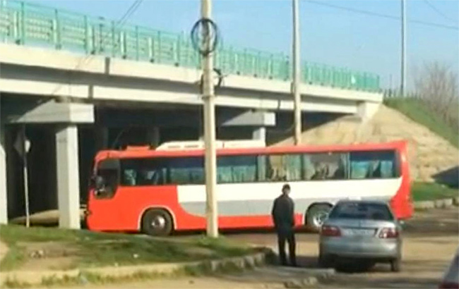 Російські цивільні громадяни доставлені з Сирії на військову базу в РФ - Reuters