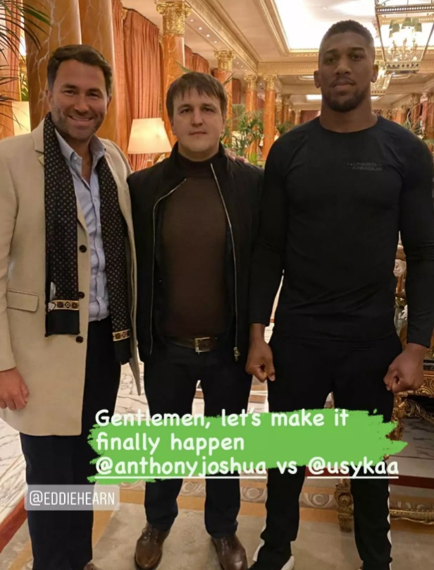 Усик грізно звернувся до промоутера Джошуа: "хочу більше грошей"