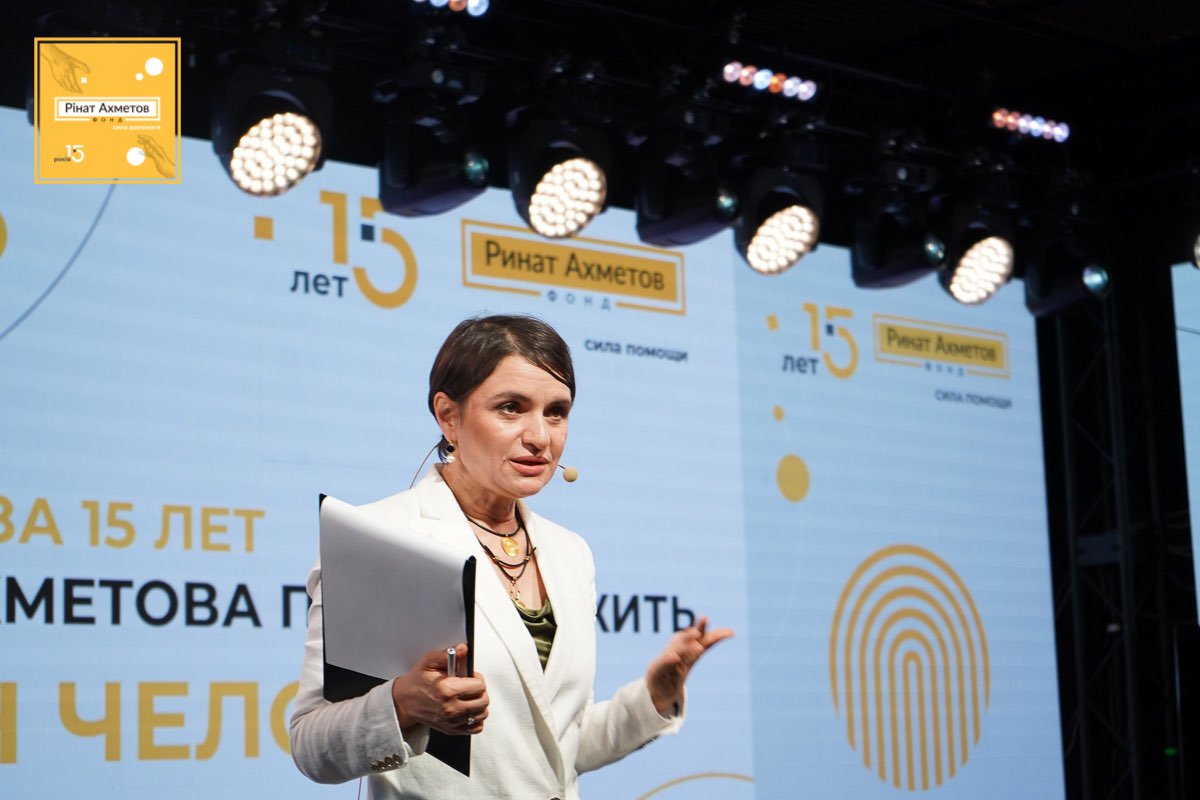 За 15 лет благотворительности Фонд Рината Ахметова помог выжить 5 млн человек