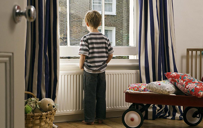 Не відходьте від дитини: Комаровський зробив батькам важливе попередження