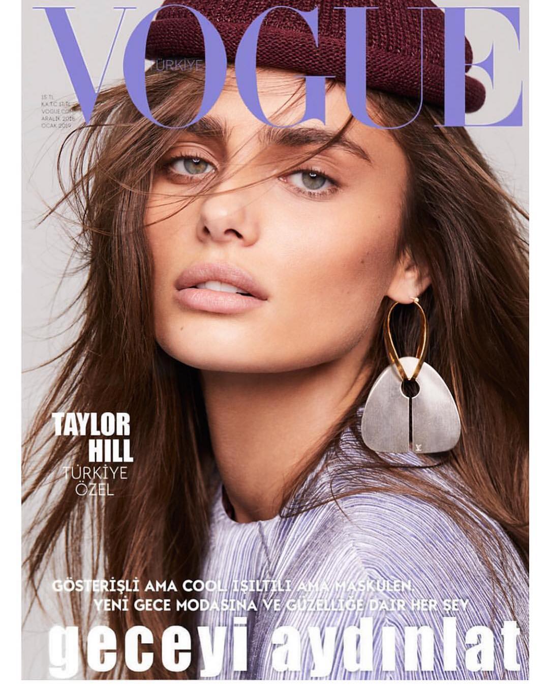 "Натуральна краса": янгол Victoria's Secret показала акне