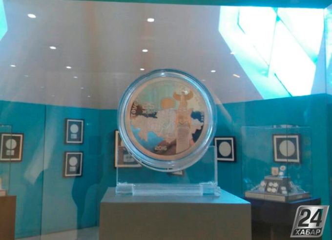 Казахстан выпустит банкноту с портретом Назарбаева