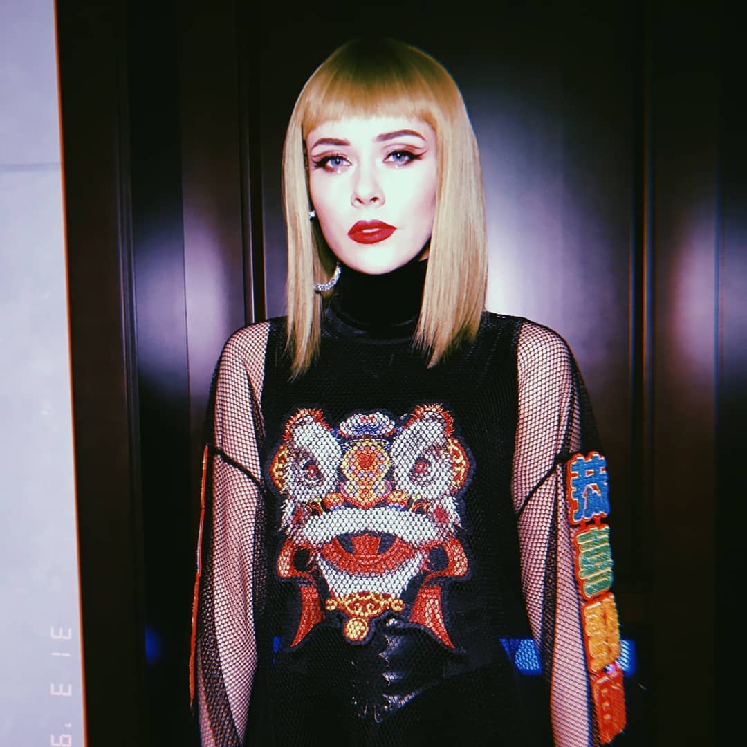 &quot;Я ненасытная, хочу большего&quot;: яркие образы неповторимой именинницы Юлии Саниной