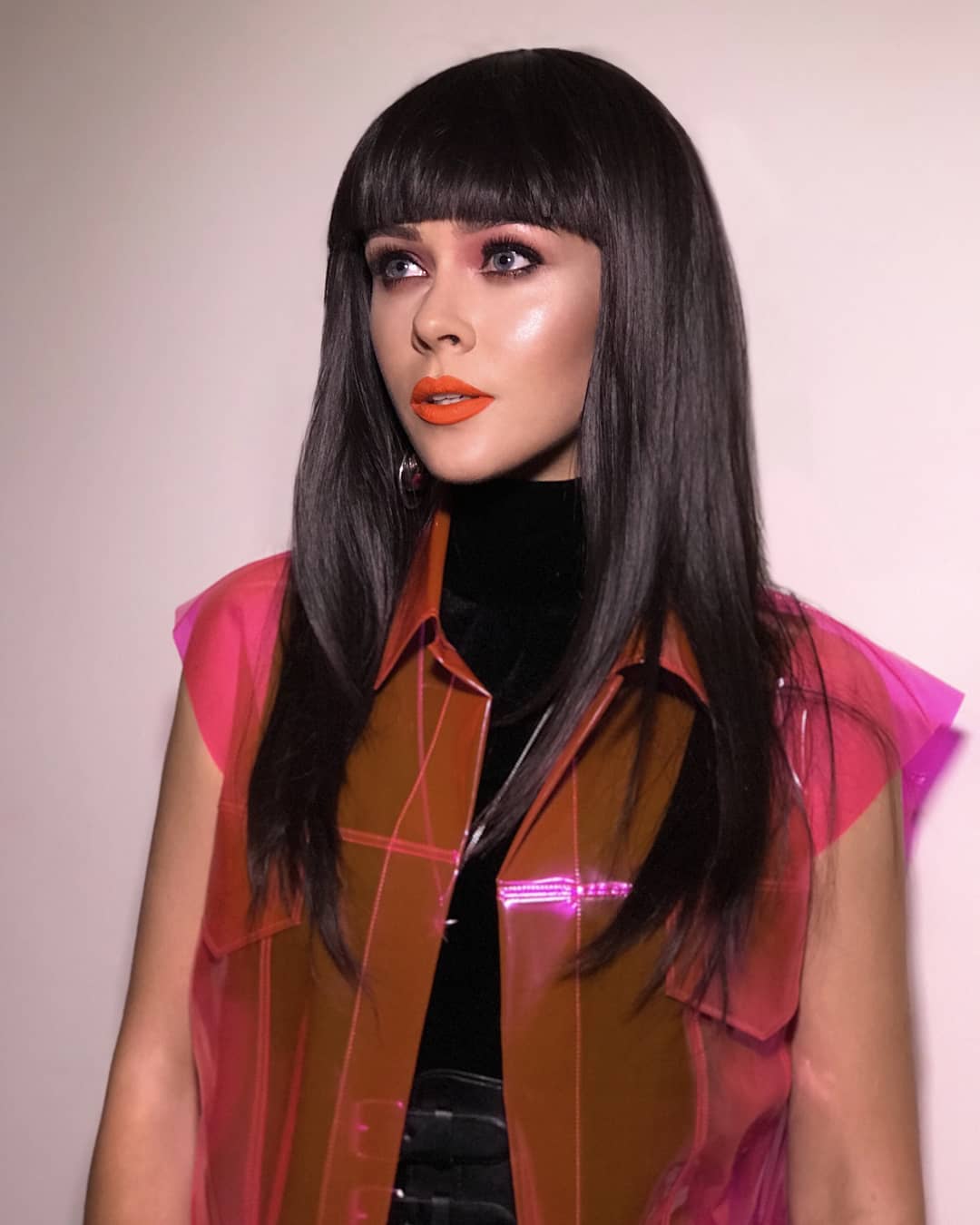 &quot;Я ненасытная, хочу большего&quot;: яркие образы неповторимой именинницы Юлии Саниной