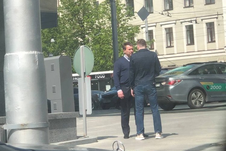 Депутат Харьковского горсовета Тимчук подрался в центре города: видео