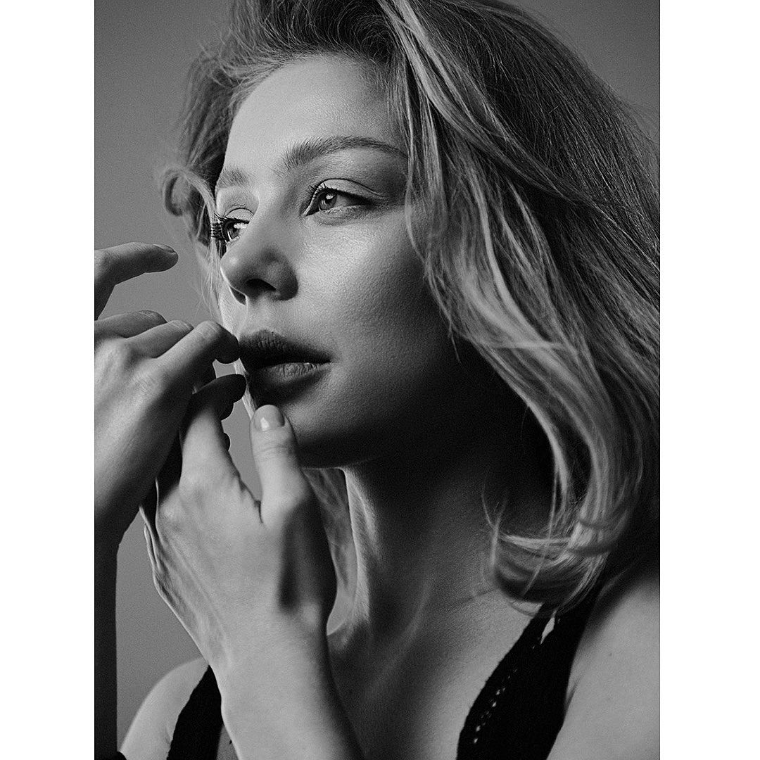 "Будто снова 15 лет": Тина Кароль умилила необычным фото без макияжа