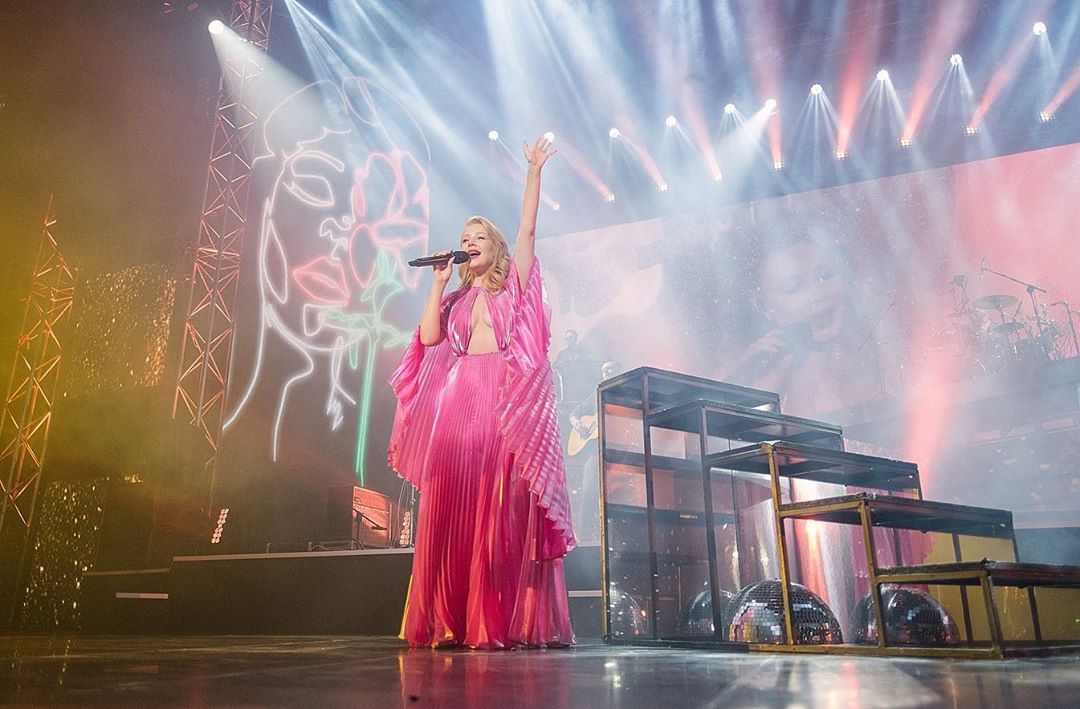 Фея і діва: Тіна Кароль потрапила в найбільш таємний куточок душі унікальним виступом