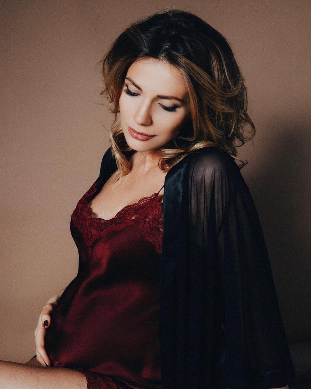 Тендітна і зворушлива: дочка Ольги Сумської розчулила ніжним &quot;вагітним&quot; фото