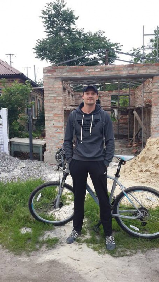 Кировоградец выиграл в международном турнире по покеру, а на полученный приз купил землякам велосипеды 1