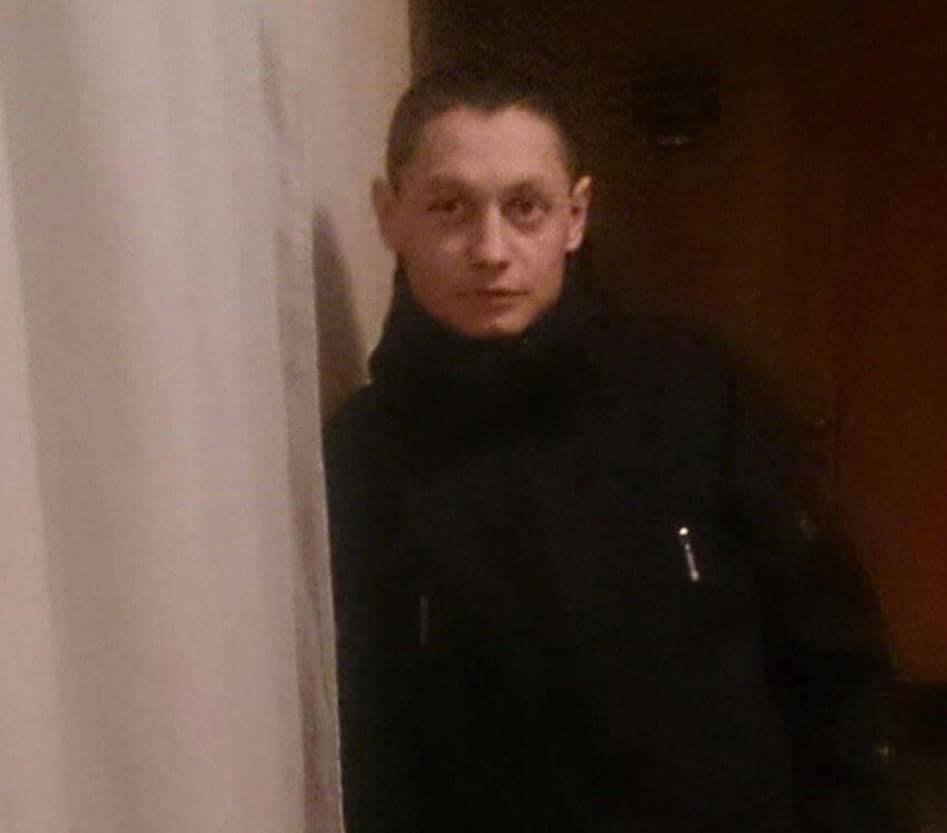 Женился 3 месяца назад: на фронте погиб молодой украинский морпех (фото)