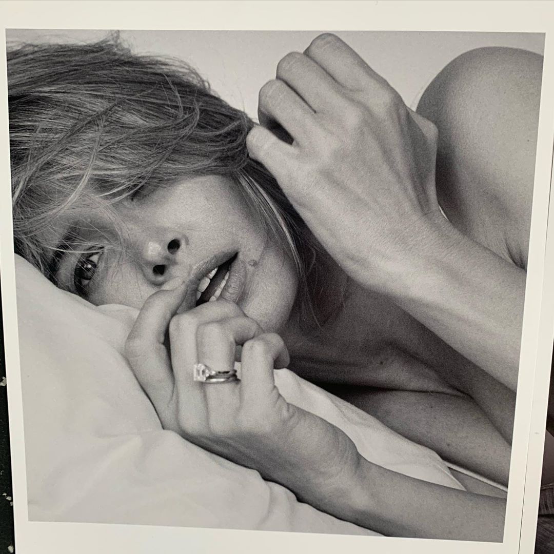 Така загадкова: Віру Брежнєву запідозрили у вагітності (фото)