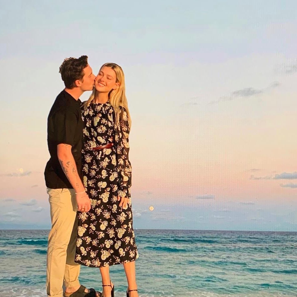 Только хорошеет: 46-летняя Виктория Бекхэм покорила сеть молодым внешним видом