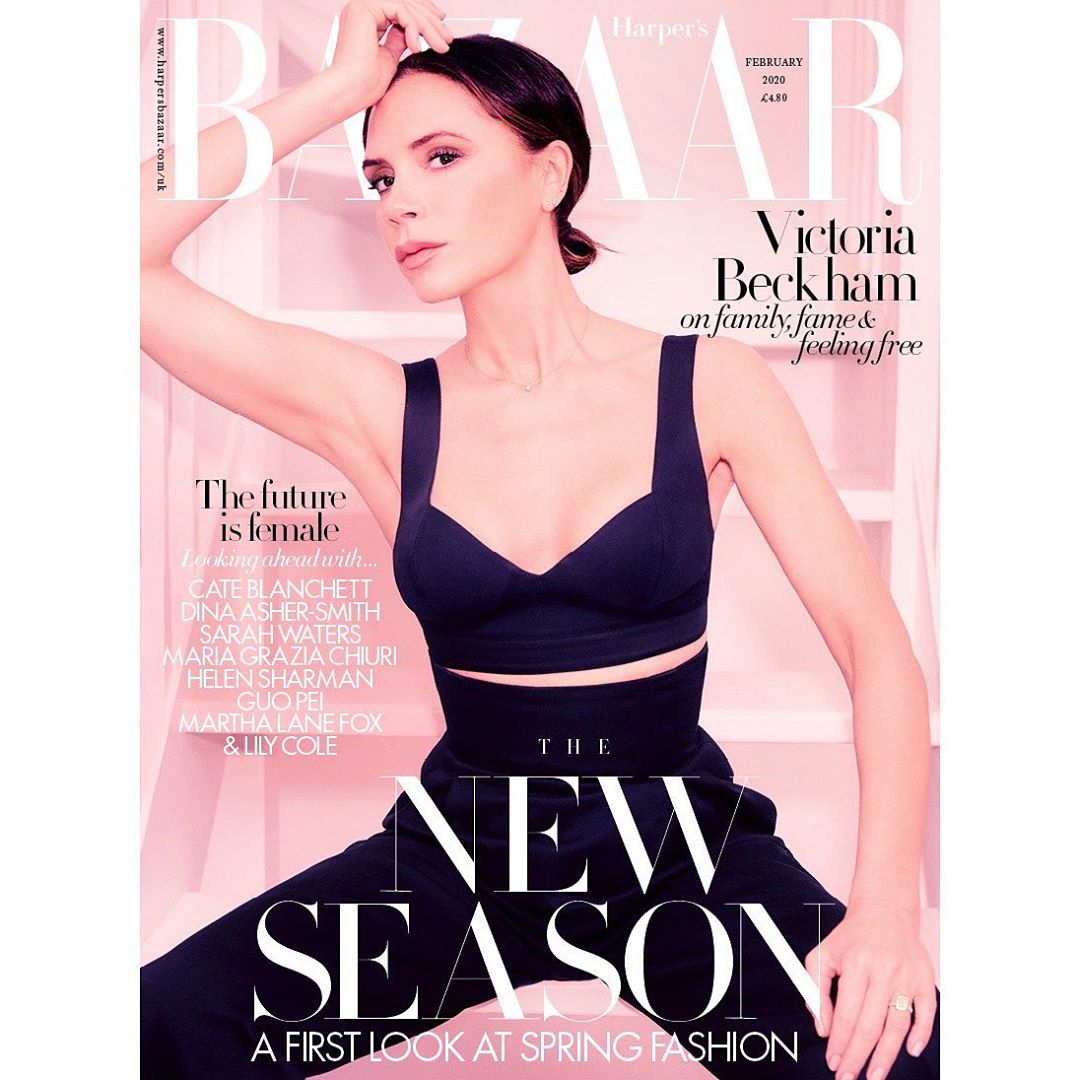 Час не владний: Вікторія Бекхем показала ідеальну фігуру у зйомці для відомого глянцю