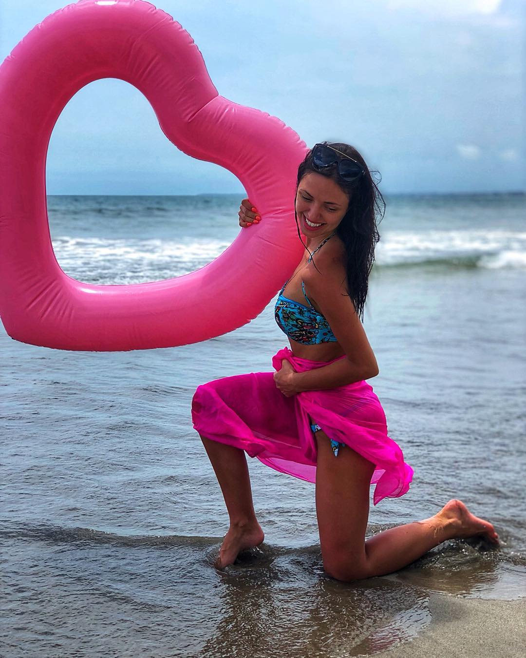 Афродита: Вика из НеАнгелов показала шикарное тело на Бали