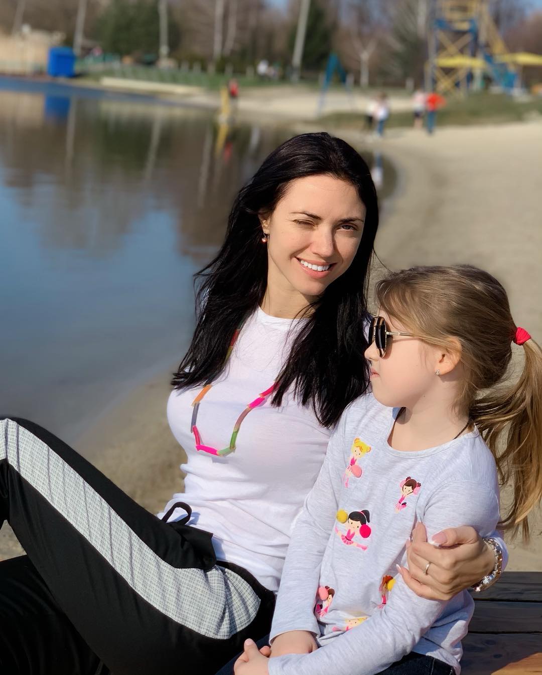 Вика из НеАнгелов показала самый бесценный подарок