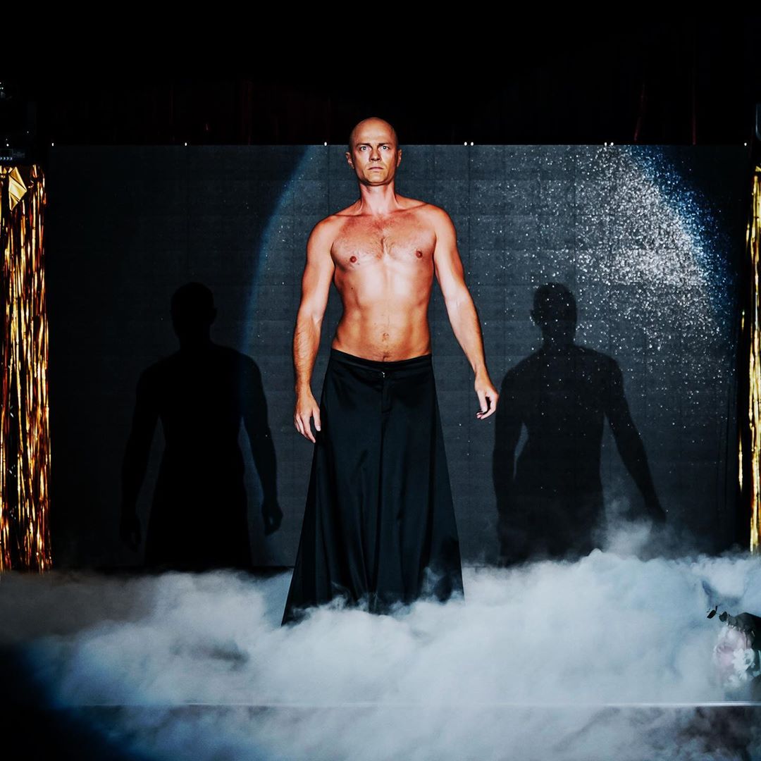 "Шикарний": Влад Яма схвилював мережу засмаглим накачаним торсом