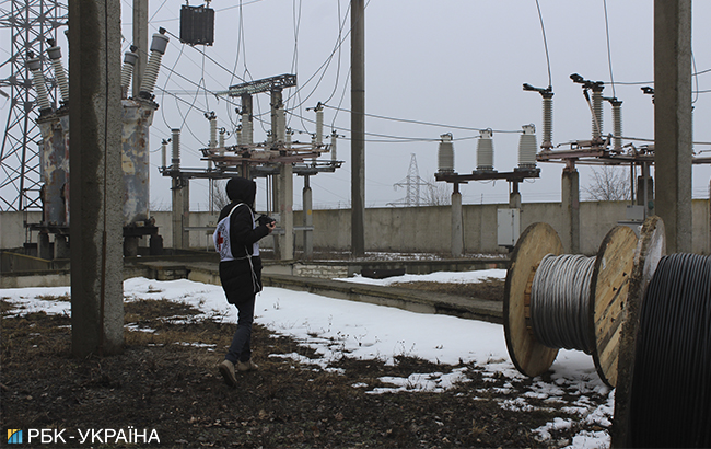Війна за розкладом: як прифронтові селища пережили загострення на Донбасі