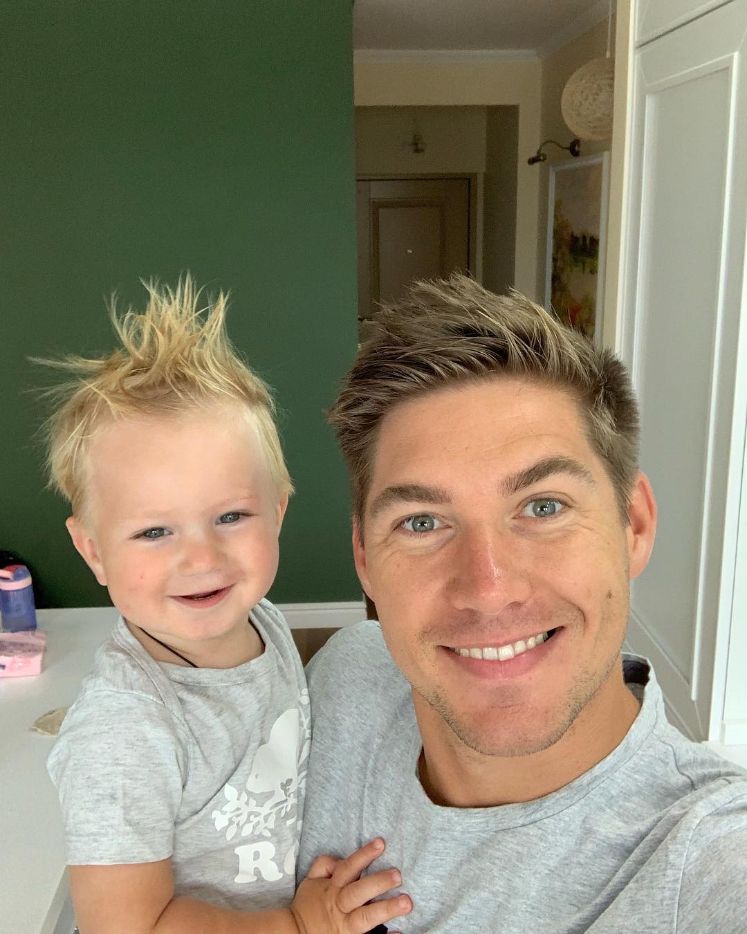 Учасник Танці з зірками 2019 Володимир Остапчук розкрив секрети сімейного щастя