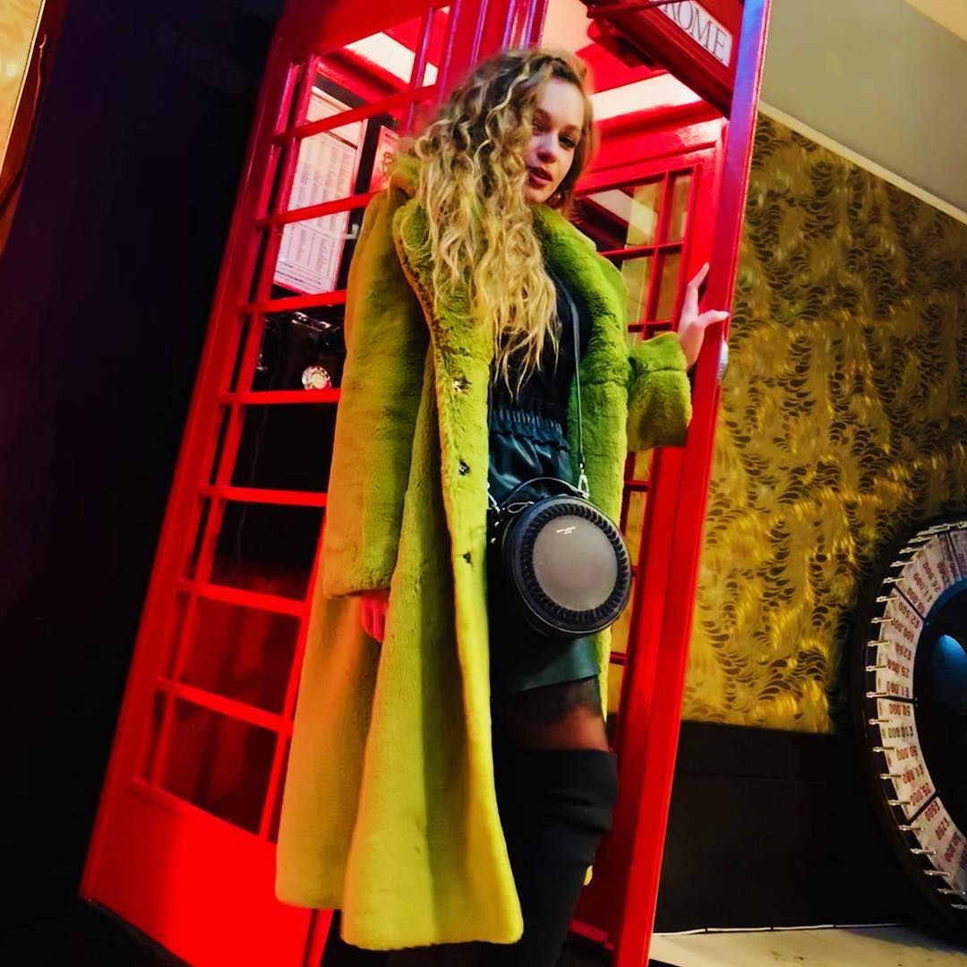 "Как тут не позавидовать": Яна Соломко летала в Лондон с секретной целью