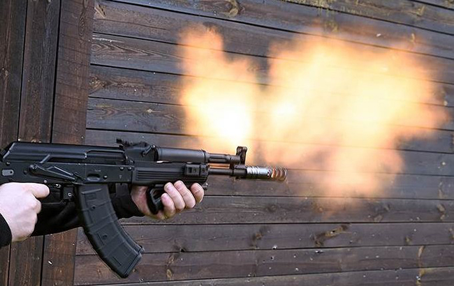 В Умани из автомата обстреляли авто преподавателей университета: первые детали