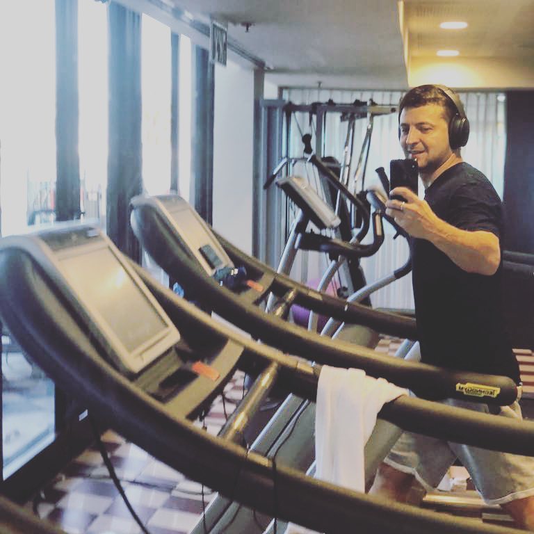 День рождения Зеленского: как менялся самый молодой президент Украины