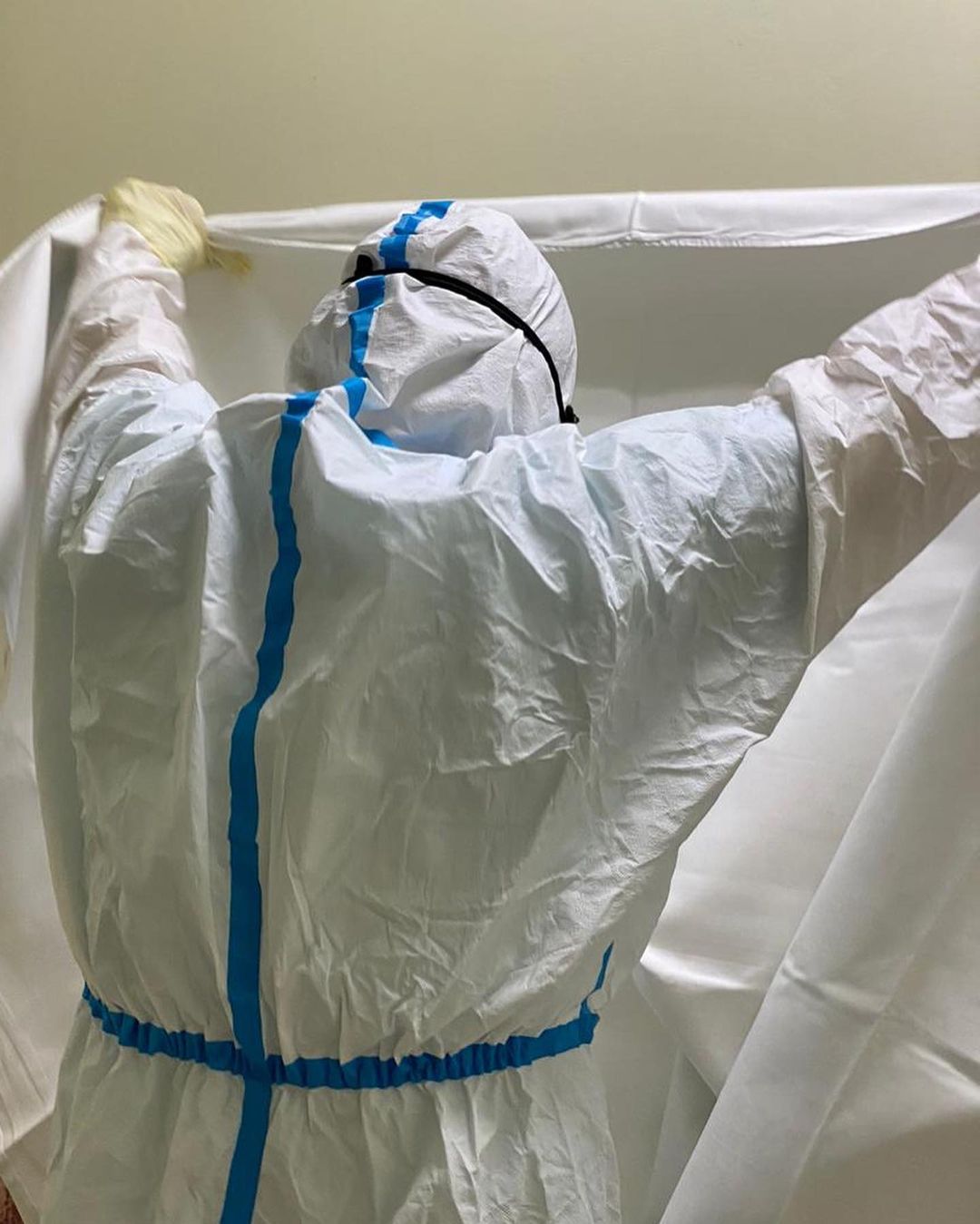 Екс-коханець Заворотнюк разом з дружиною госпіталізовані в Ялті: сил поки немає