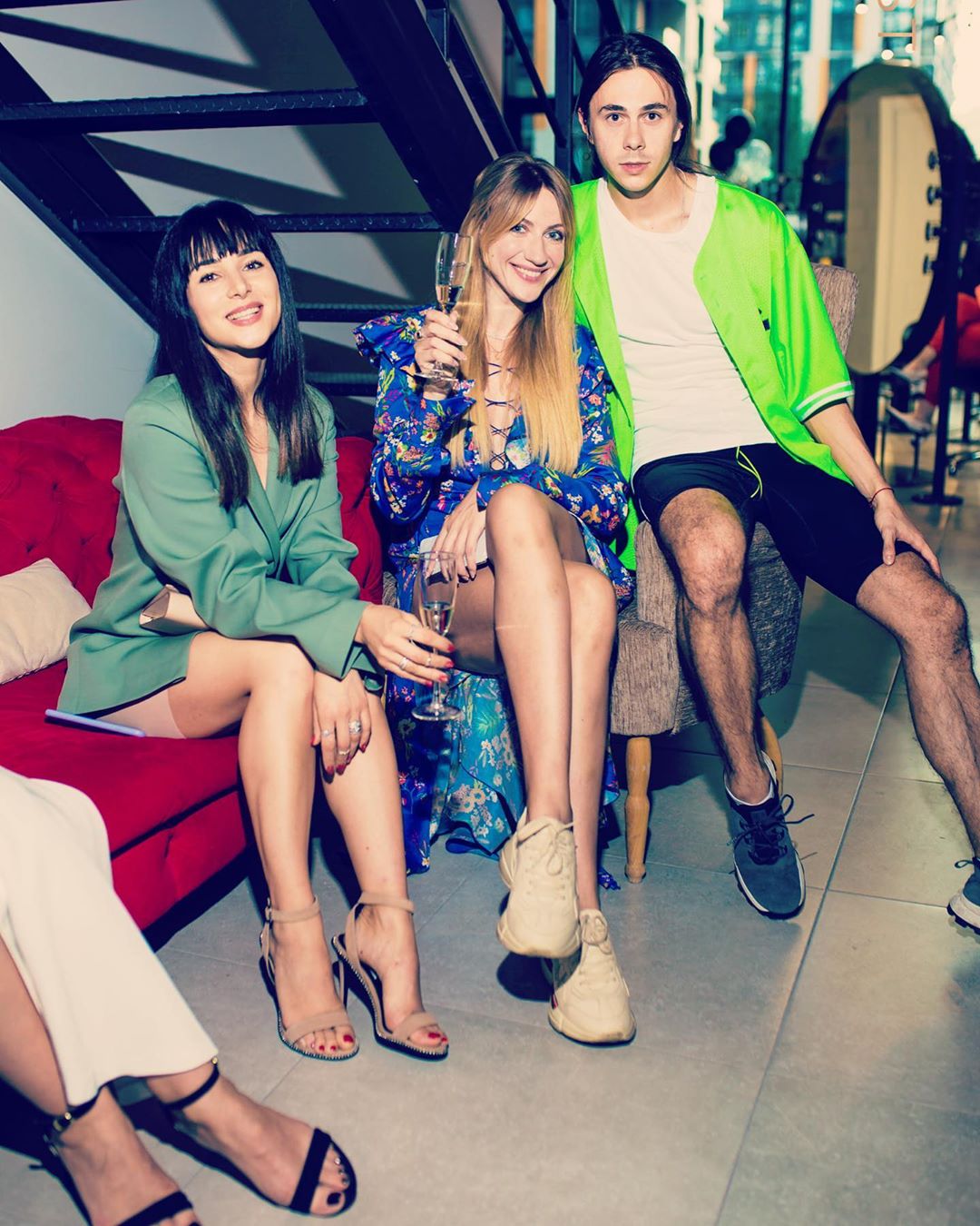 "Я прям зухвала": Леся Нікітюк в квітчастій сукні підкорила ефектним літнім образом