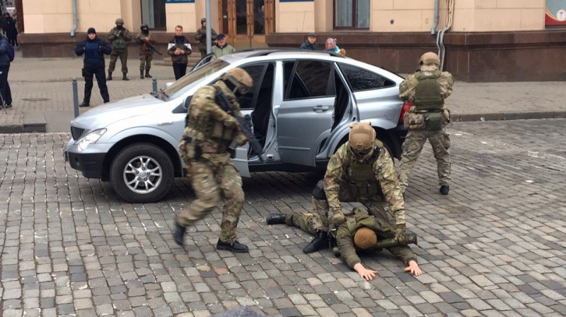 Антидиверсійні навчання СБУ в Харкові: спецслужби запобігли &quot;диверсії&quot; в ХОДА