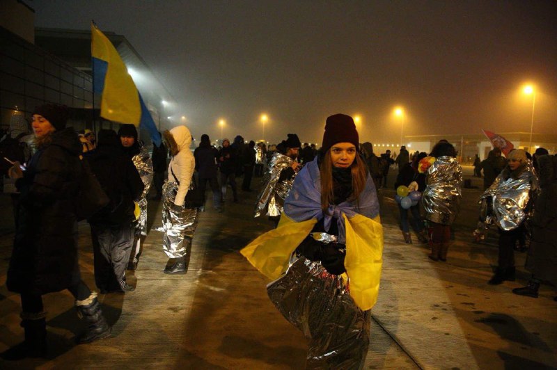 В Киеве встретили освобожденных на Донбассе заложников (фоторепортаж)