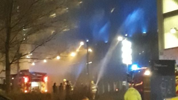 В Британии на парковке сгорели 1400 автомобилей