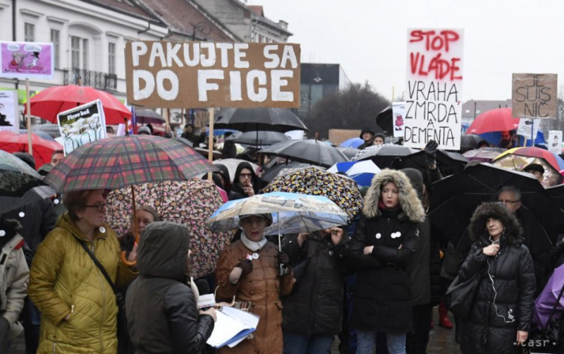 Протесты в Словакии: митингующие требуют досрочных выборов