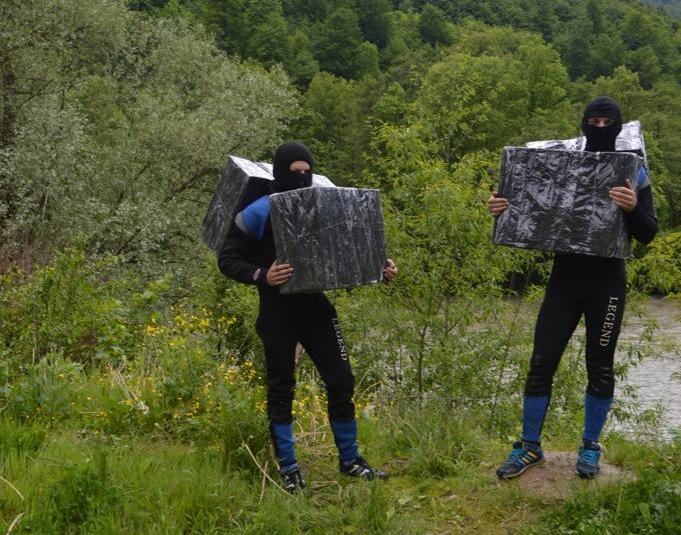 На кордоні з Румунією прикордонники затримали контрабандистів-водолазів