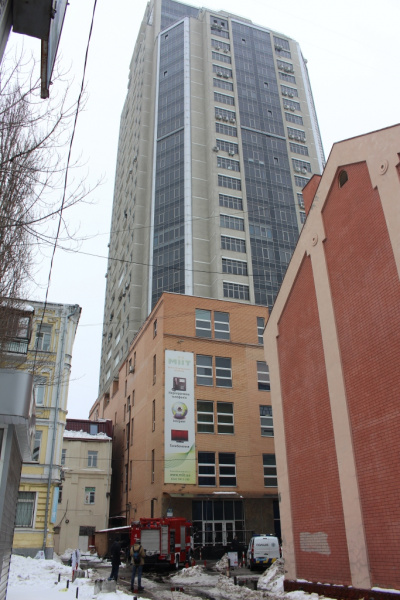 В Киеве горел бизнес-центр "Олимпийский"