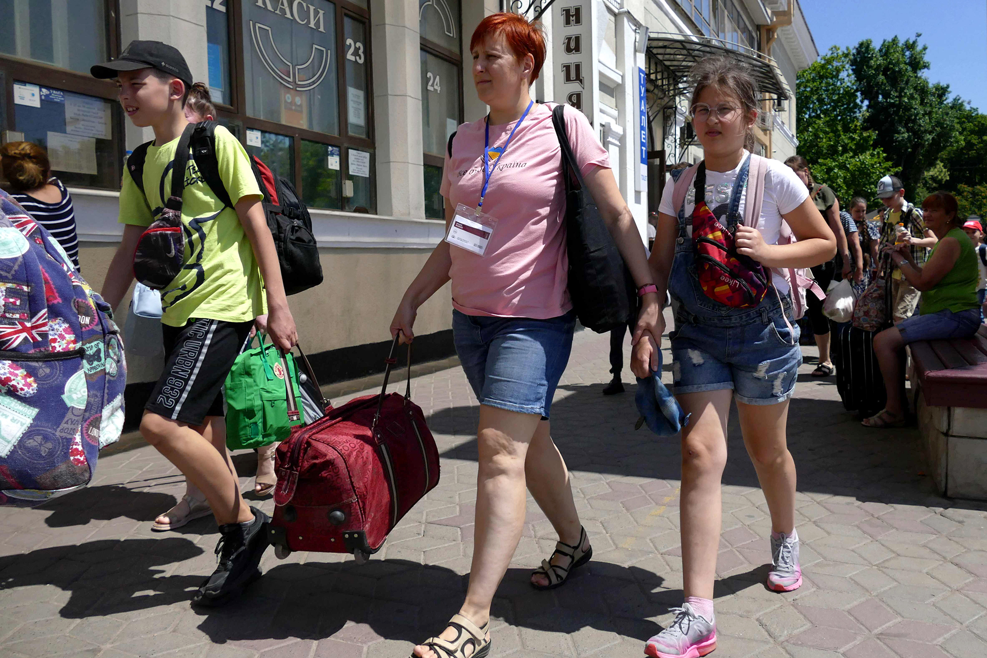 Навіщо Росія стягує війська на південь України і чому їм загрожує розгром