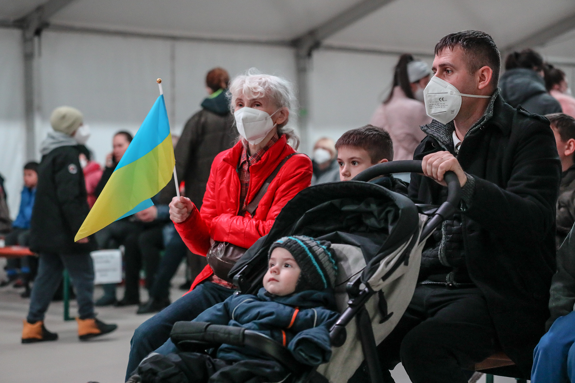Почему украинские беженцы возвращаются из-за границы: исследование