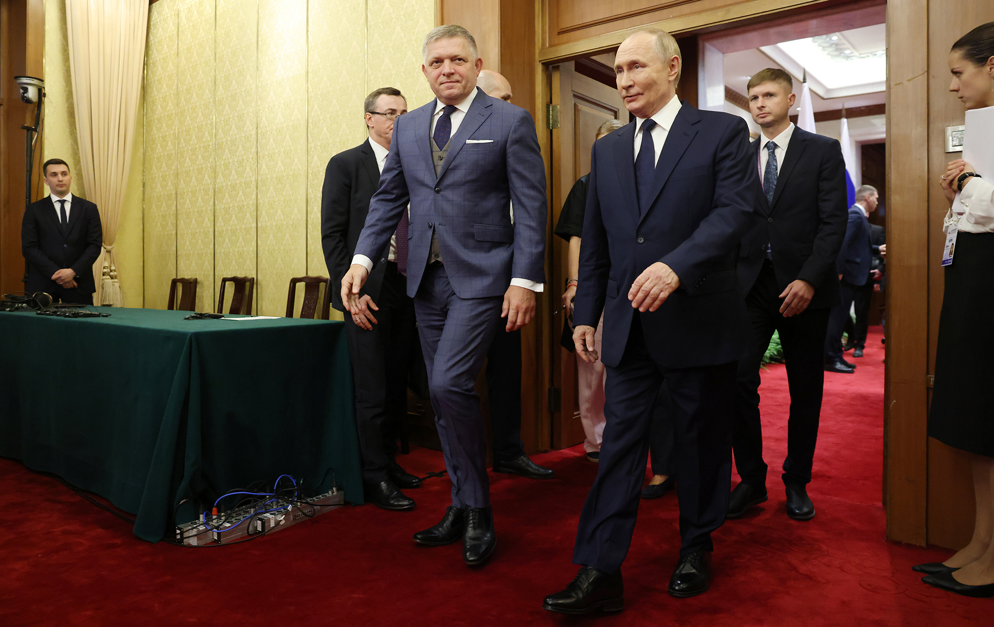 Життя після Орбана: хто буде новим агентом Путіна в Євросоюзі