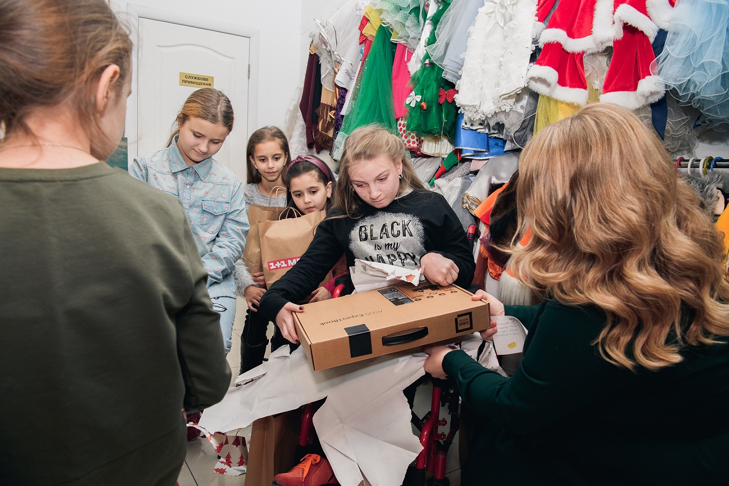 Звезда "плюсов" помогла девочке, которая сшила рубашку Нику Вуйчичу, стать ближе к главной мечте