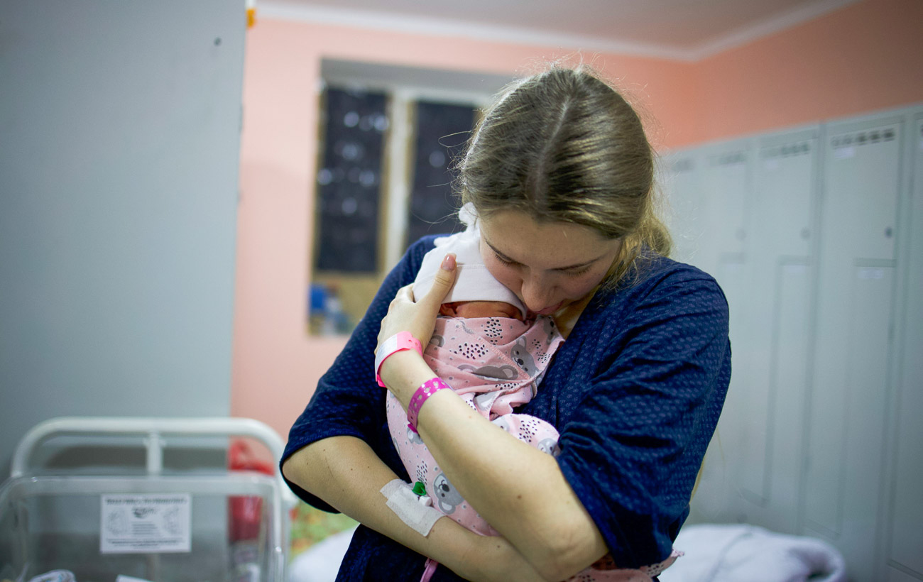 Скільки коштує народити дитину в Україні