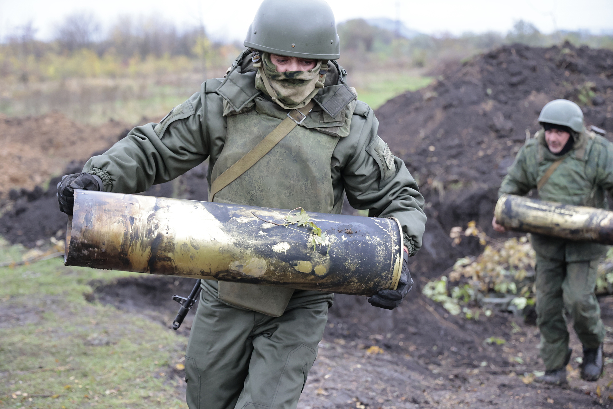 Росія "краде" у Заходу технології та деталі для зброї. Що може зупинити "схеми" імпорту