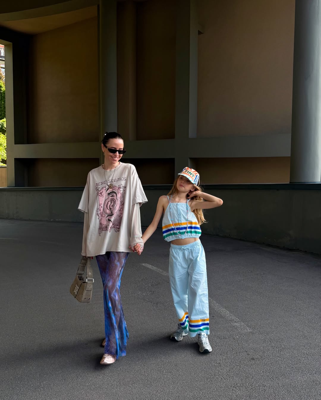 Надя Дорофєєва показала 4 яскраві образи на літо: ідеально для спеки та прохолоди (фото)